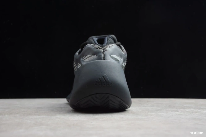 Black 700 Yeezy Adidas H67799 V3 Boost 0719